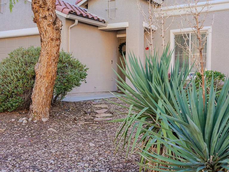 11263 Andreola Ct — Photo 40