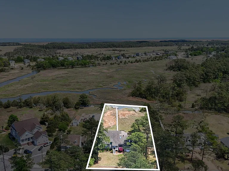 20B Freeman Dr — Photo 46