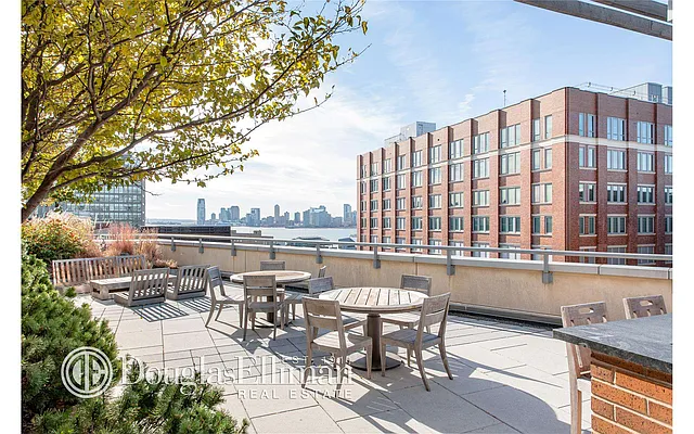 Rented by Douglas Elliman | media 47