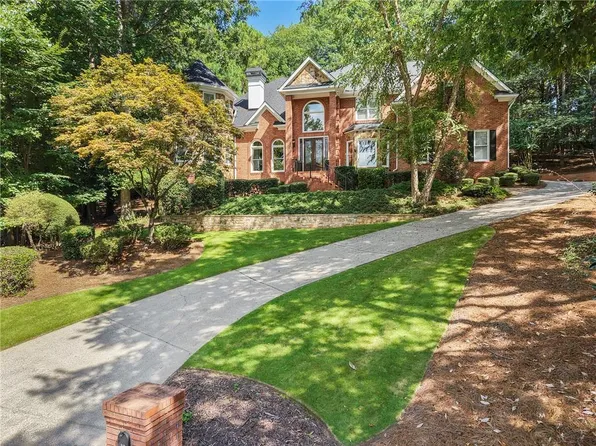 620 Wynfield Ct, Roswell, GA 30076