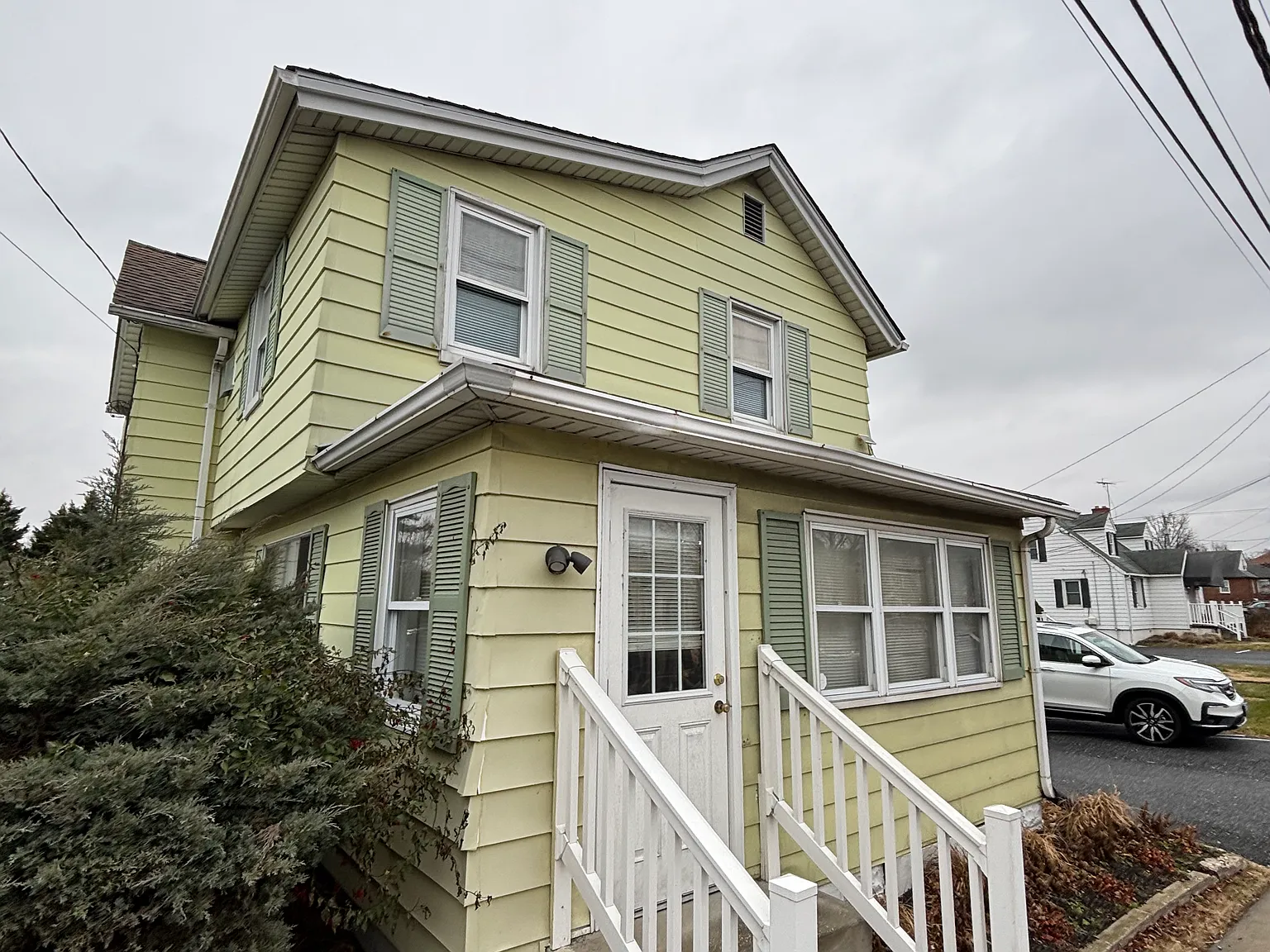 1 bed, 765 sqft, $1,350 — Photo 2