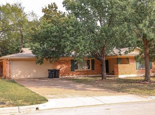 1971 Nottingham Blvd, Fort Worth, TX 76112