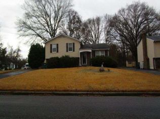 9700 Laurel Pine Dr, Henrico, VA 23228