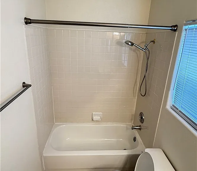 7423 Hawk Shadow Ave — Photo 6