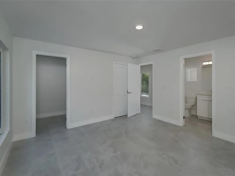 310 Hibiscus St #B — Photo 6