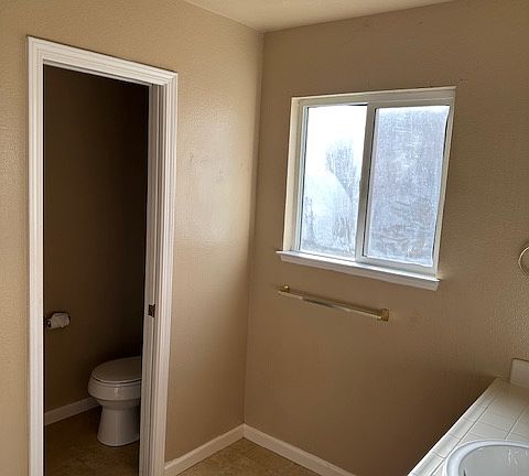 2nd image of 1176 E Richard Smith Ave