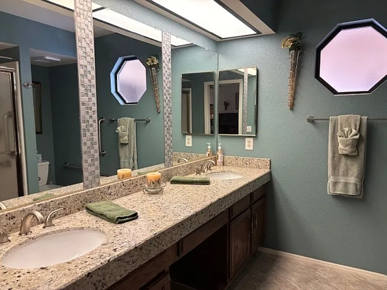 1442 Leisure World — Photo 16
