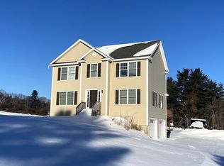 195 Zion Hill Rd, Northfield, NH 03276