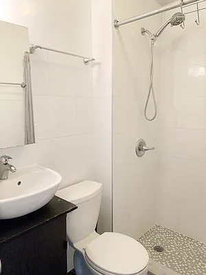 Rented by Compass | media 12