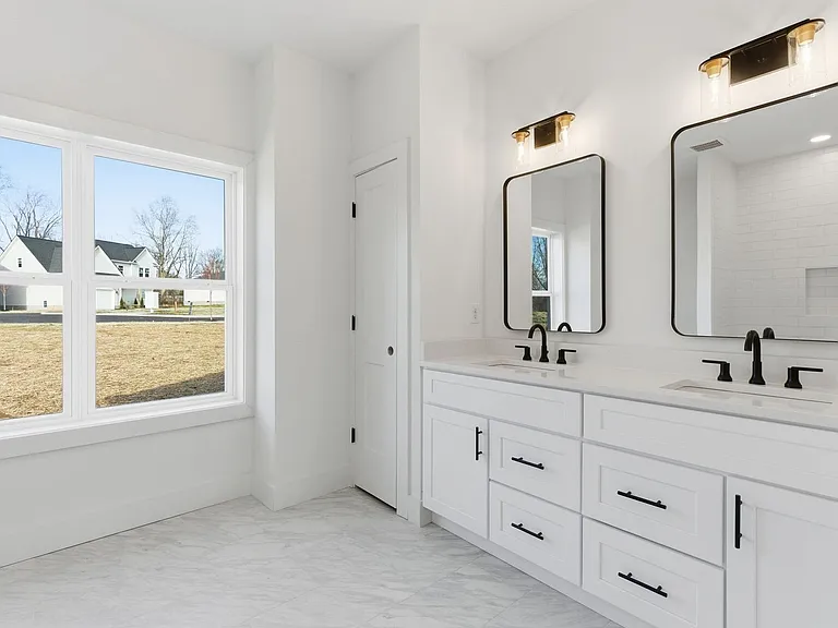 1029 Scenic View Ct — Photo 14