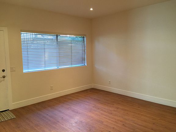 4th image of 98 Maegan Pl APT 3