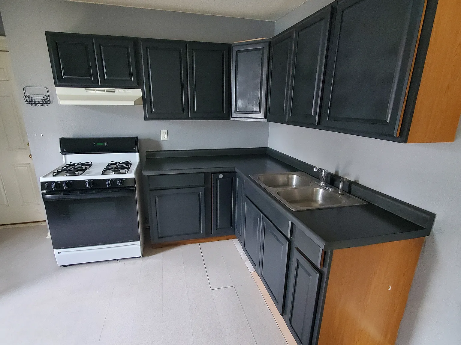 2 bed, $800 — Photo 3