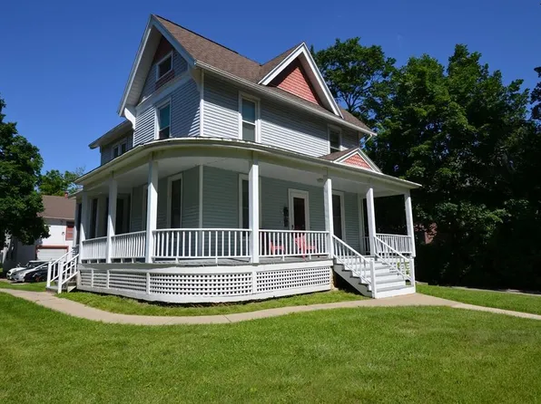 146 North Fremont STREET, Whitewater, WI 53190