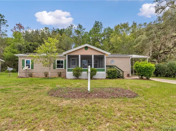 7899 W Fostoria Dr, Dunnellon, FL 34433