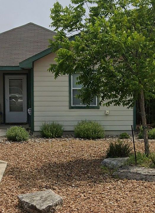 1st image of 118 Rankin Nix Dr