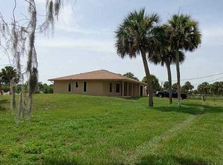 8284 SW Tommy Clements Ln, Indiantown, FL 34956