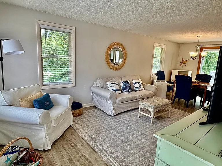 19D Castle Rock Dr — Photo 4
