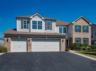 1942 Moraine Rd, Bolingbrook, IL 60490