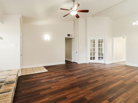 3rd image of 4204 Ireland Dr
