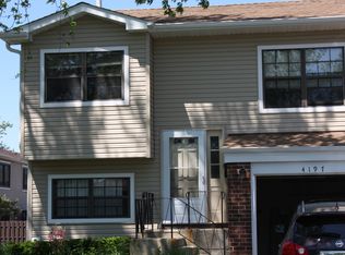 4197 Continental Dr #4197, Waukegan, IL 60087