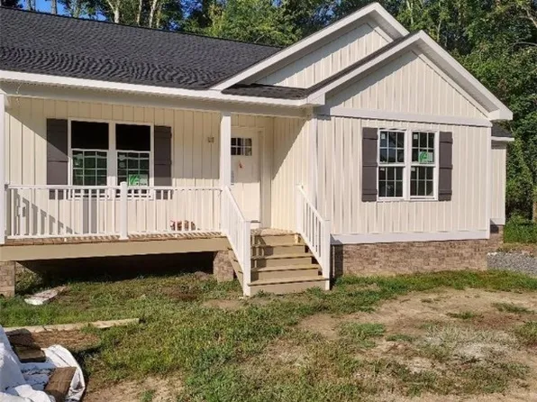 8124 Piper Dr, New Kent, VA 23124