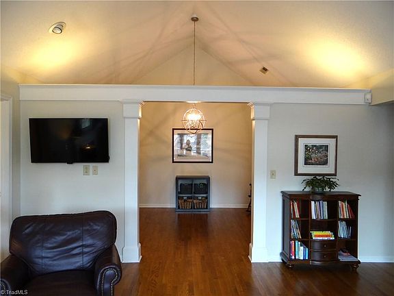 3rd image of 15 Park Village Ln Unit A