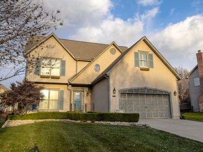 13105 Delmar St, Leawood, KS, 66209