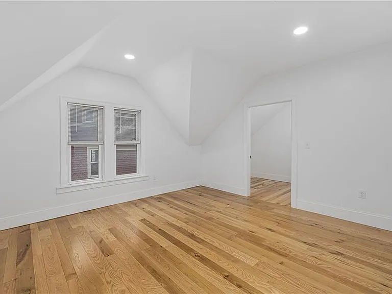 30 Cypress St #3 — Photo 14