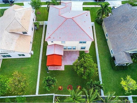 3rd image of 14247 NW 18th Pl
