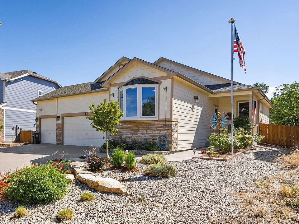 1st image of 433 Bow Creek Ln