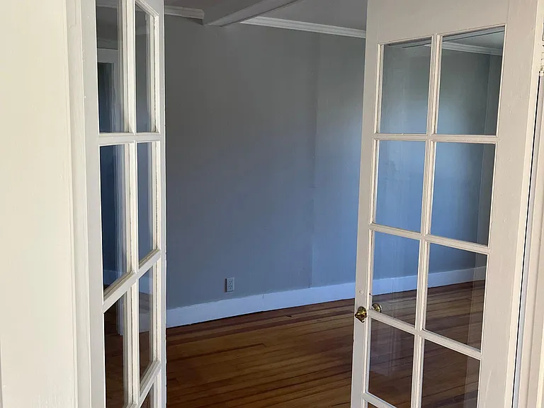 245 Old Colony Rd #1 — Photo 3