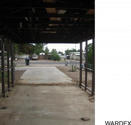 4th image of 2460 E Northfield Ave