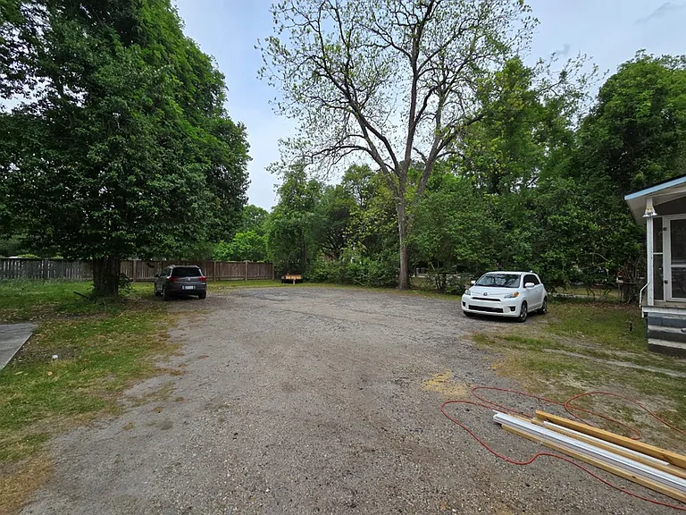 403 W Hampton Ave — Photo 18