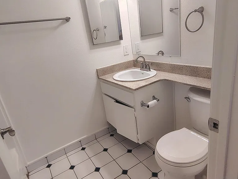 12112 Wilsey Way — Photo 44