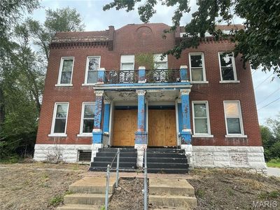 2901 Greer Ave, Saint Louis, MO, 63107