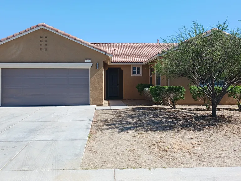 11374 Bald Eagle Ln — Photo 1
