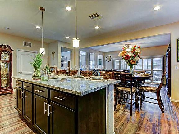 5th image of 6721 Gallowgate Ct