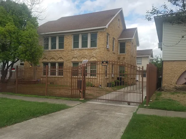 2715 Cleburne St, Houston, TX 77004