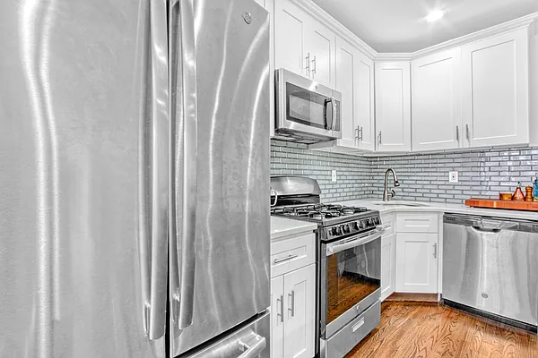 Sold by Douglas Elliman | media 5