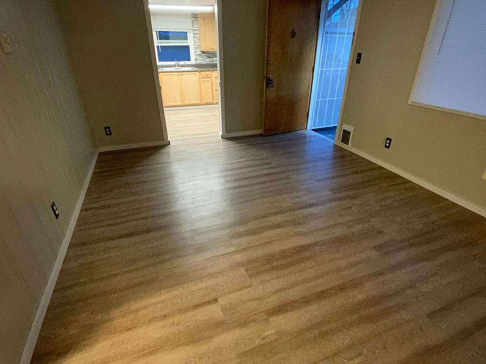 Living area w/ Vinyl Plank Flooring