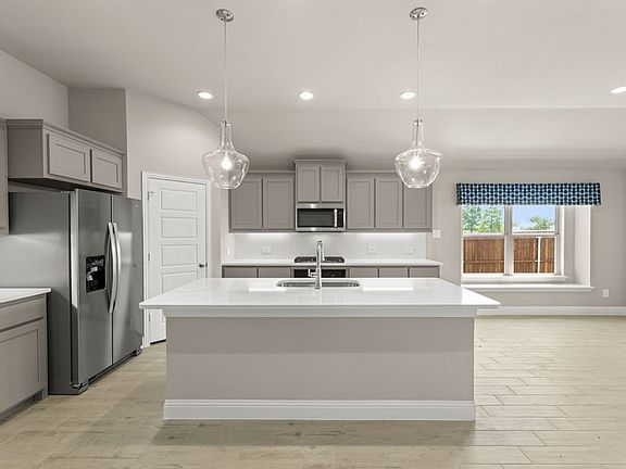 7th image of this home
