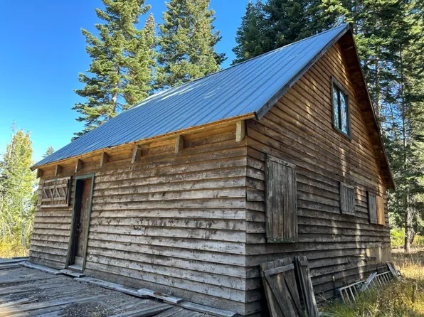 14 Coyote Canyon Rd, Arnold, CA 95223