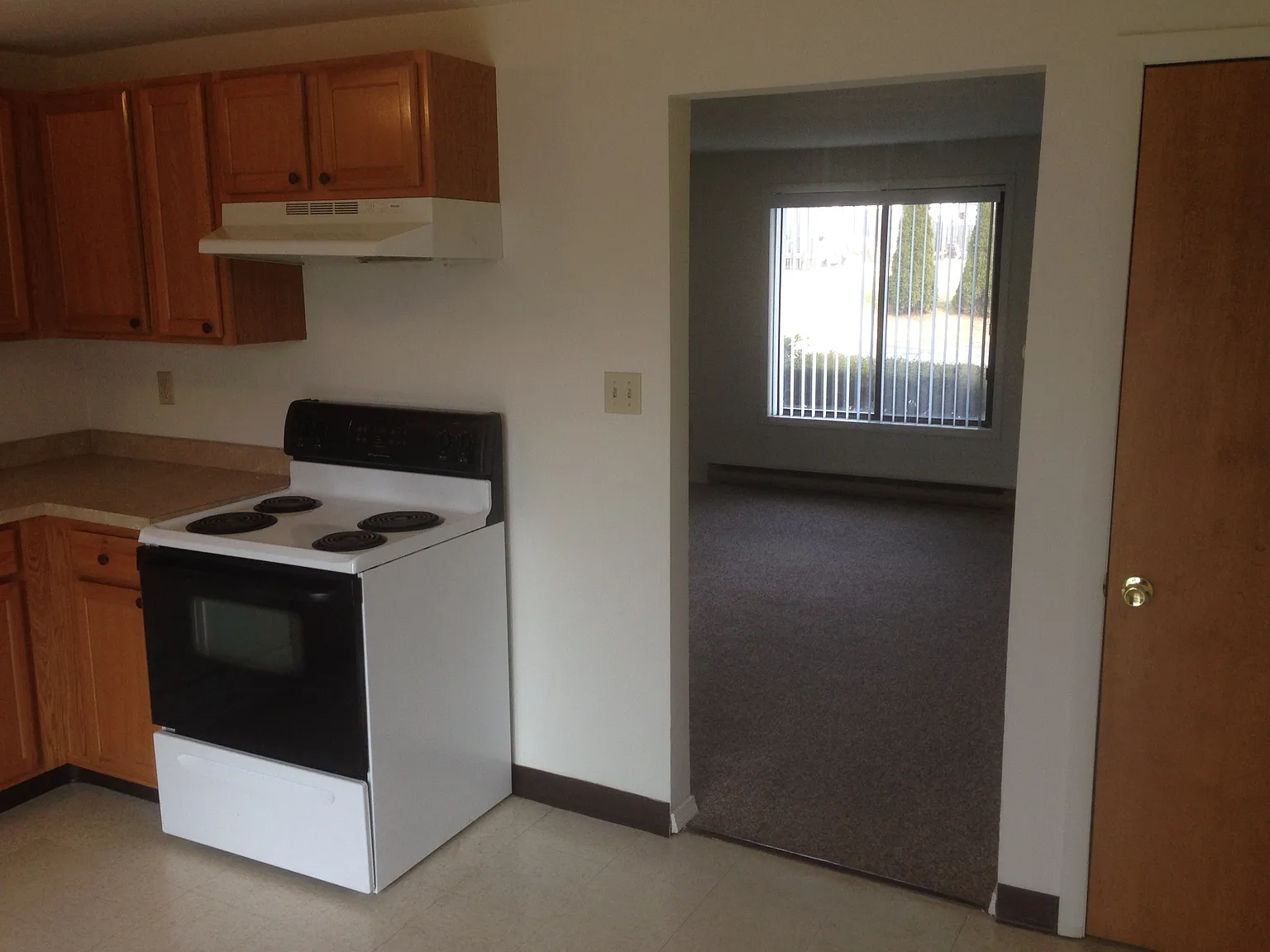 10 Kattelville Rd — Photo 3