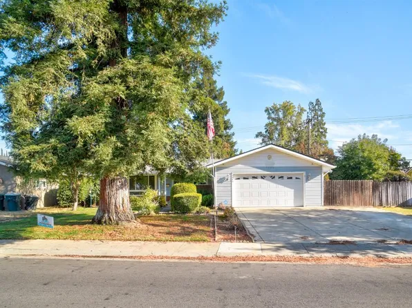 9049 Rosewood Dr, Sacramento, CA 95826