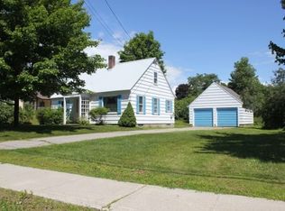 209 Giddings St, North Springfield, VT 05150