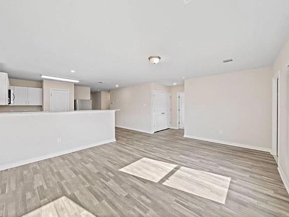 5th image of 15778 Del Norte Dr