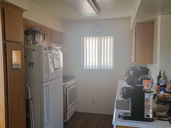 4th image of 28933 N Prairie Ln APT 205