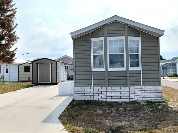 37811 Chancey Rd #157, Zephyrhills, FL 33541