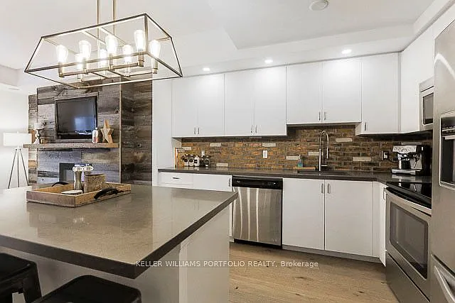63 Ruskin Ave #603 — Photo 9