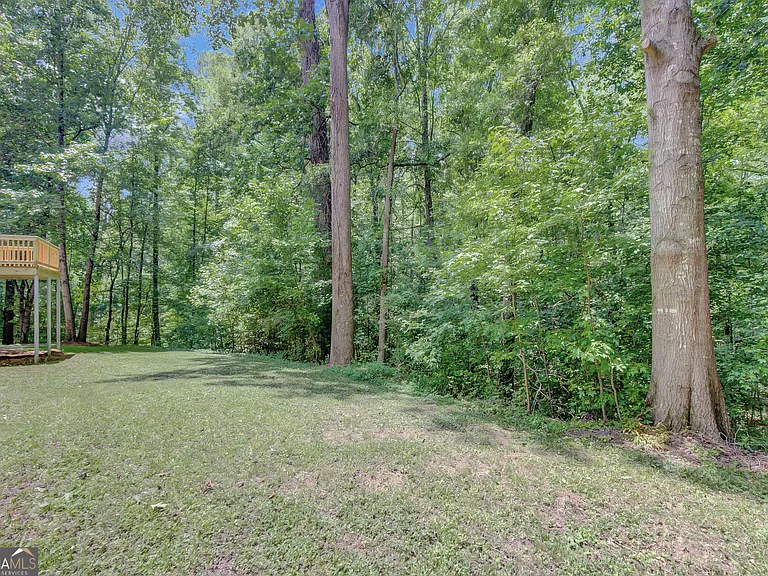 220 Fontaine Way — Photo 40